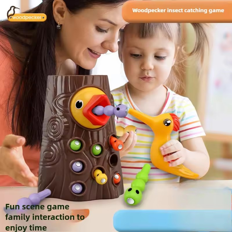 Montessori Shelf Toy - キツツキパズルおもちゃ 昆虫を捕まえる 小型ゲーム 鳥を捕まえる 昆虫を捕まえる 磁気パズル