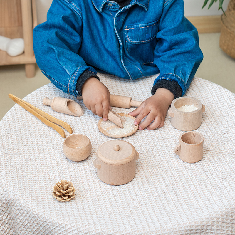 モンテッソーリ感覚啓発パズルおもちゃセット模擬キッチンティー - Montessori Shelf Toy のレビューと価格