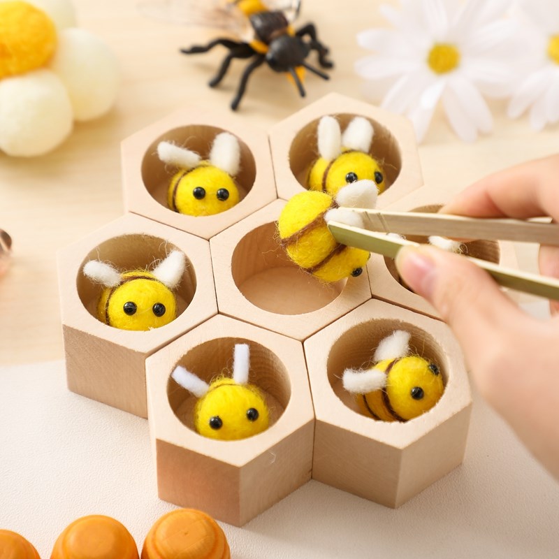 感覚蜂のおもちゃ新生児微細運動能力おもちゃモンテッソーリゲー - Montessori Shelf Toy のレビューと価格
