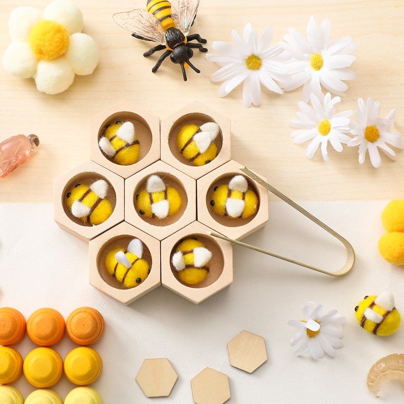 感覚蜂のおもちゃ新生児微細運動能力おもちゃモンテッソーリゲー - Montessori Shelf Toy のレビューと価格