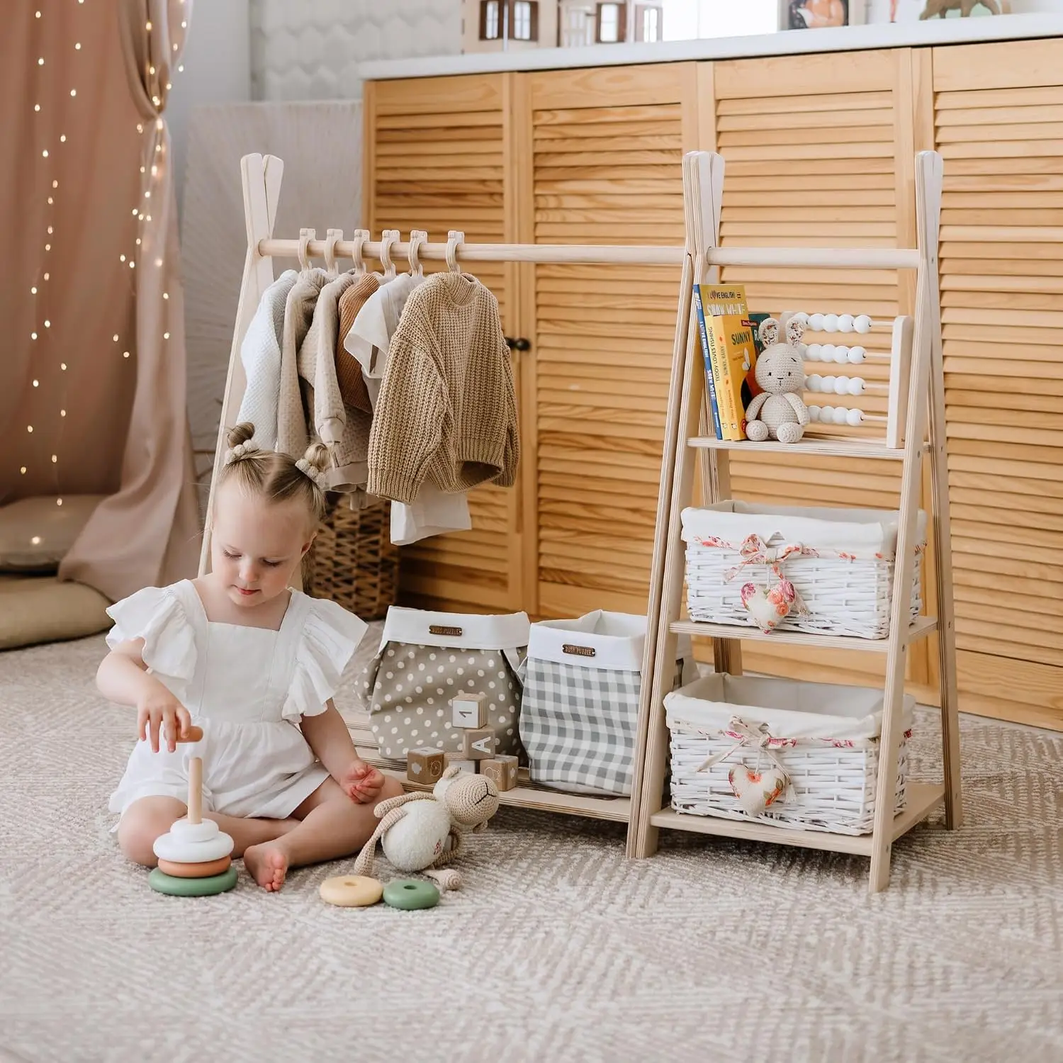 おもちゃ収納＋モンテッソーリワードローブ、木製衣類ラック、お - Montessori Shelf Toy のレビューと価格
